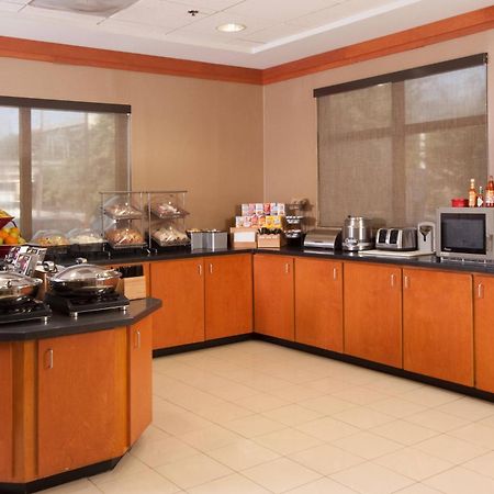 Fairfield Inn And Suites Atlanta Airport South/Sullivan Road College Park Eksteriør billede
