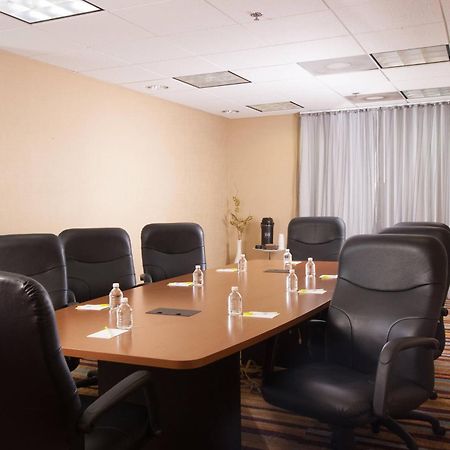 Fairfield Inn And Suites Atlanta Airport South/Sullivan Road College Park Eksteriør billede