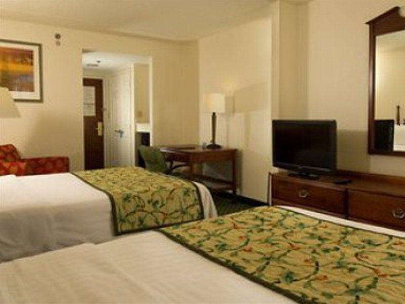 Fairfield Inn And Suites Atlanta Airport South/Sullivan Road College Park Værelse billede